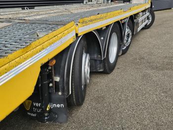 Iveco AD320S42 8x2 / WINCH / RETARDER
